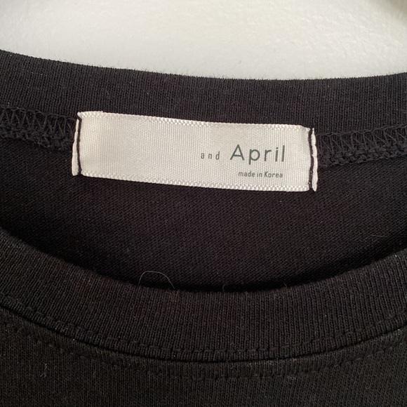 Polka Dot Puff Sleeve T-Shirt - Picture 2 of 4